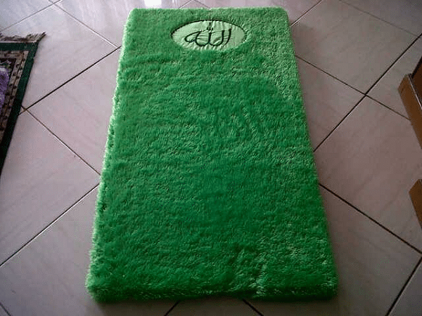 Busa Untuk Sajadah Bulu Tebal 1cm Lebar 65x115cm